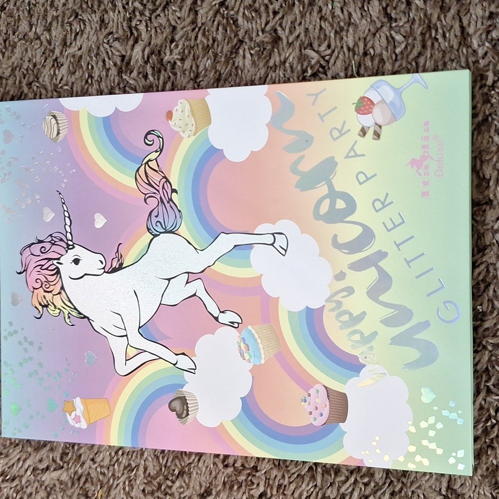 Italia Deluxe Happy Unicorn Glitter Party | 30 Color Glitter Palette | Brand New